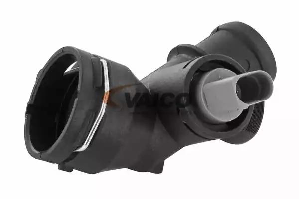 Фланець охолоджувальної рідини V109760 VAICO