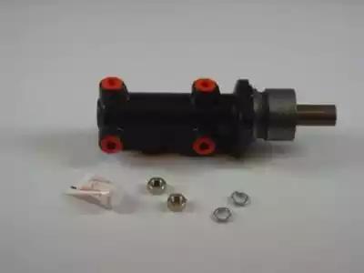 Головний гальмівний циліндр MN901 AISIN