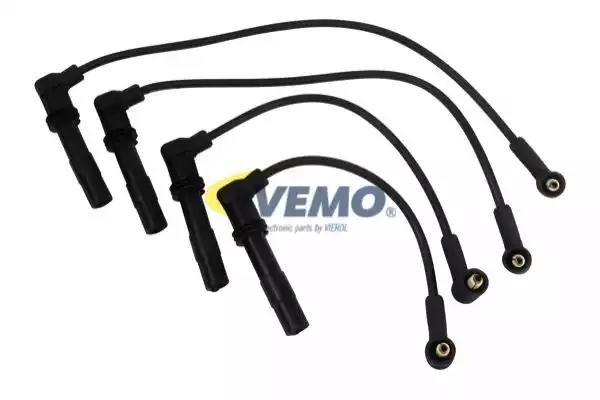 Комплект проводів високої напруги V10700026 VEMO