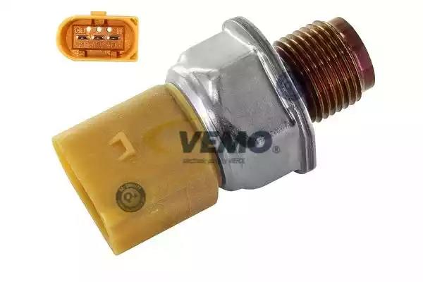 Датчик, тиск палива V10720861 VEMO