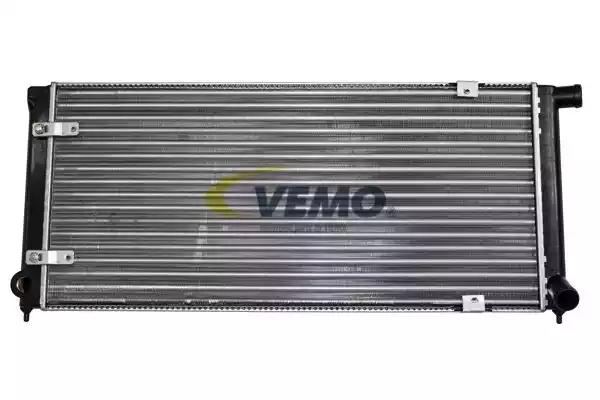 Радіатор, система охолодження двигуна V15605017 VEMO