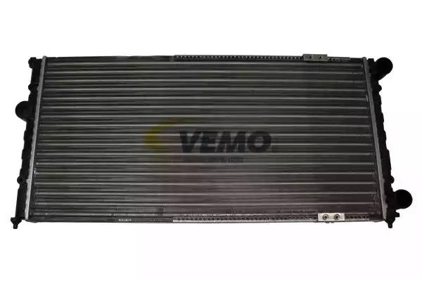 Радіатор, система охолодження двигуна V15605058 VEMO