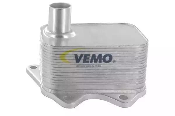 Охолоджувач оливи, моторна олива V15606020 VEMO