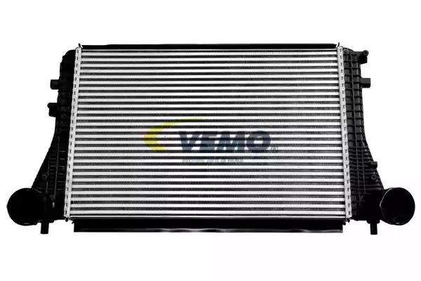 Охолоджувач наддувального повітря V15606047 VEMO