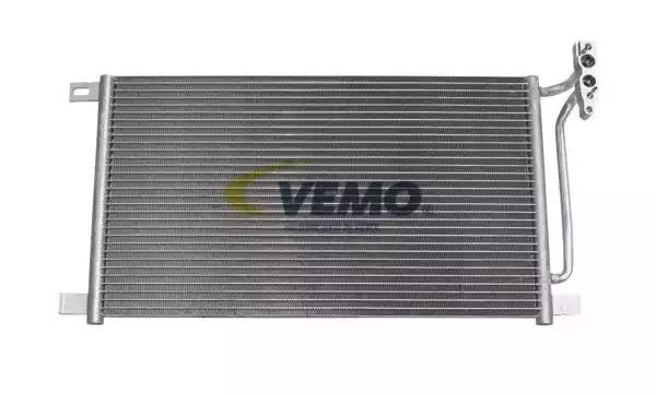 Конденсатор, система кондиціонування повітря V20621017 VEMO