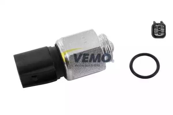 Перемикач, ліхтар заднього ходу V25730008 VEMO