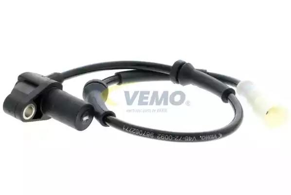 Датчик, кількість обертів колеса V46720092 VEMO