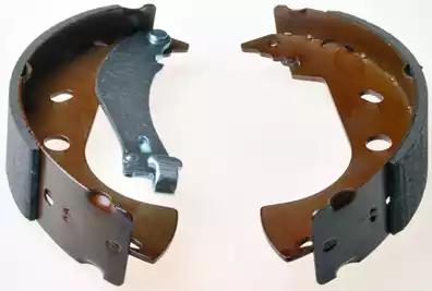Комплект тормозных колодок B120083 DENCKERMANN