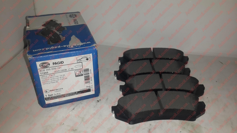 Комплект гальмівних накладок, дискове гальмо 8DB355009391 BEHR HELLA