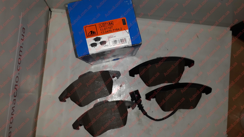 Колодки гальмівні дискові керамічні комплект 13047071842 ATE