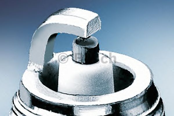 Свічка запалювання 0242040502 BOSCH