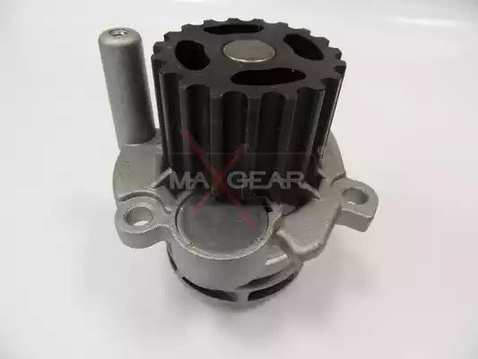Насос охолоджувальної рідини, охолодження двигуна 470053 MAXGEAR