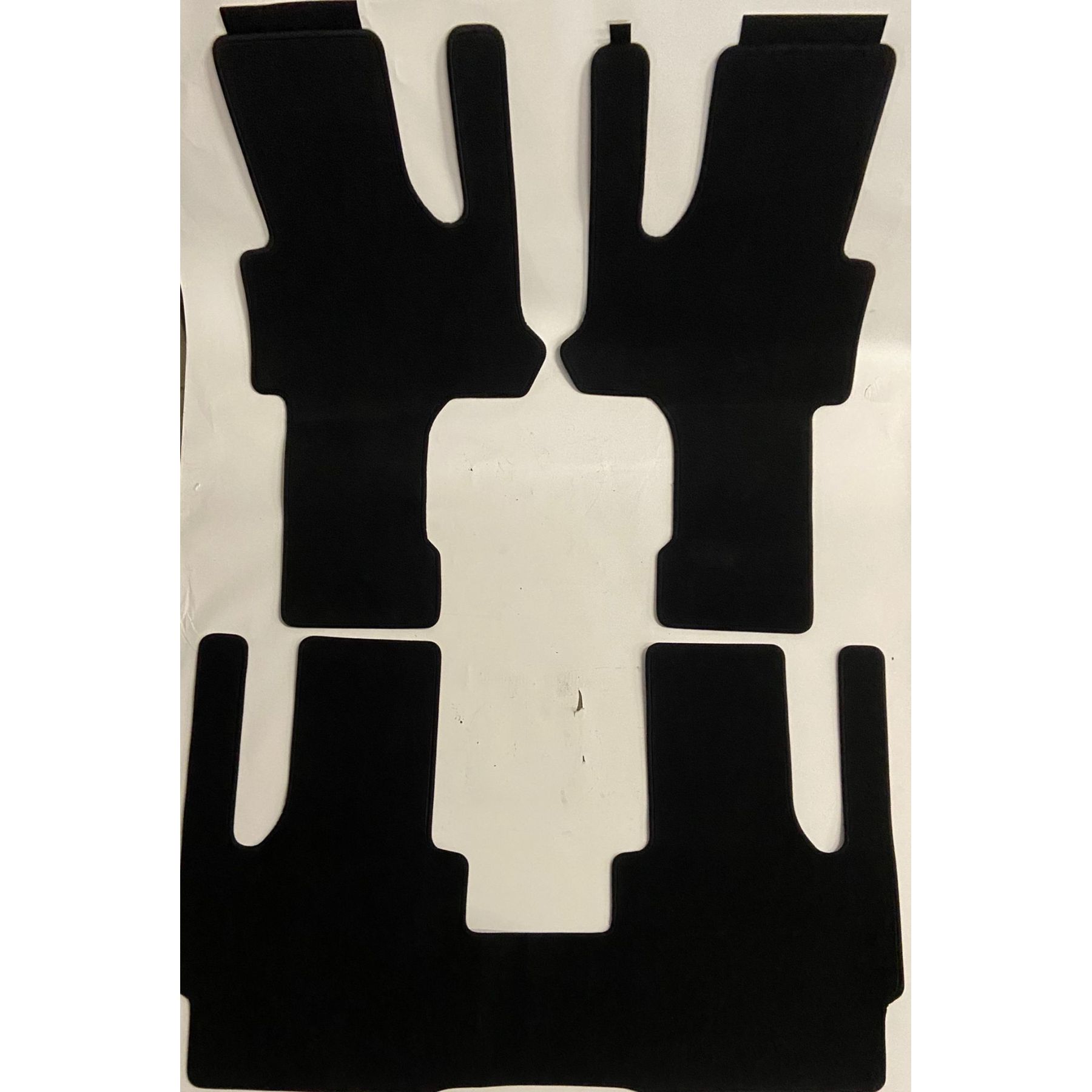 Коврики салона велюровые mercedes v class w447 / a4476804700 A4476804700 MERCEDES BENZ