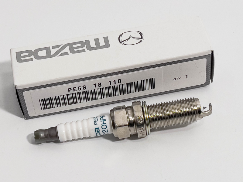 Свічка запалювання PE5S18110 MAZDA