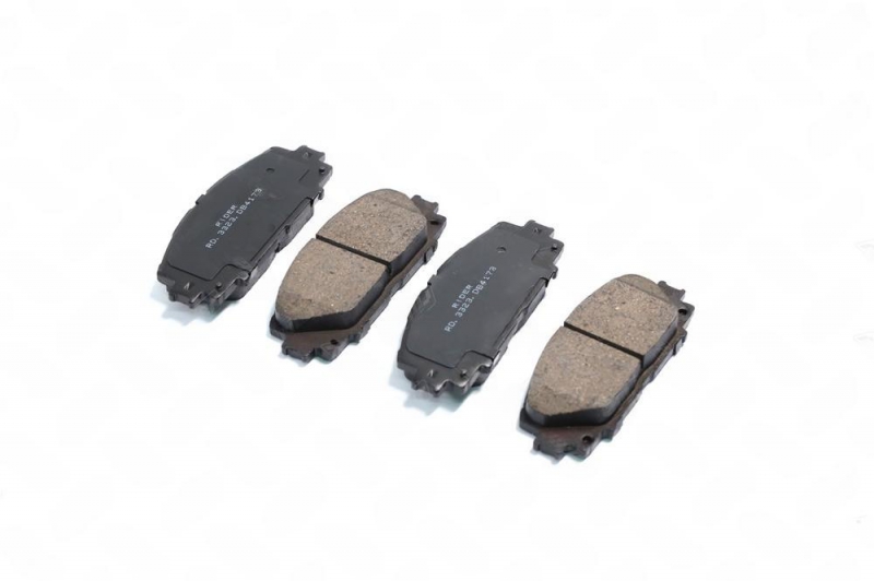 Колодка гальм. диск. toyota prius 18 hybrid 09- передн. rider RD3323DB4173 RIDER